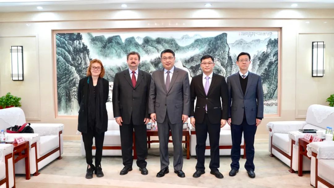 微信图片_20230314150748.jpg
